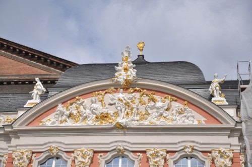 Golden decorations on a Trier palace - how German can it get?